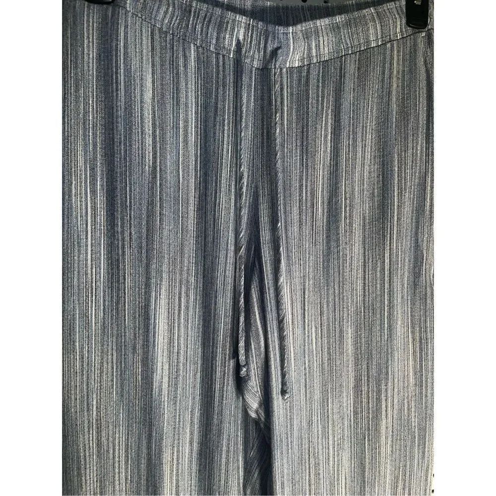 Side Stitch pants - Picture 2 of 5